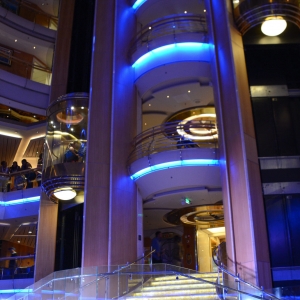 04_Royal_Caribbean_Enchantment_of_the_Seas