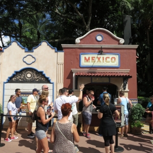 Epcot-Food-Wine-Festival-2015-229