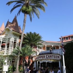 Skipper-Canteen15