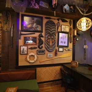 Trader-sams-polynesian-12