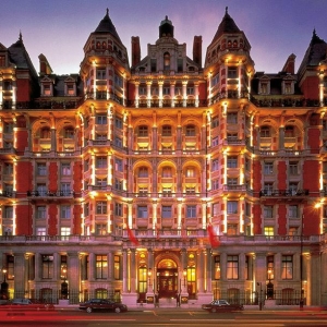 exterior_night_800