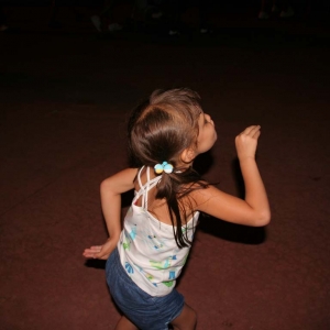 Dancin' while waiting for Illuminations.