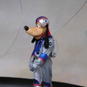 Space Goofy