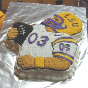 lsu cake