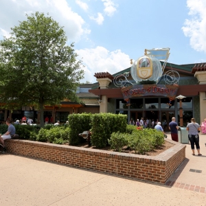 Disney-springs-marketplace-42