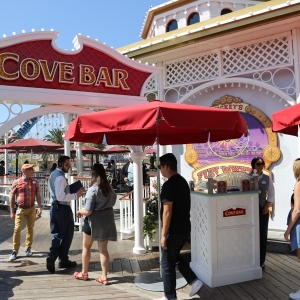 Cove-Bar-26