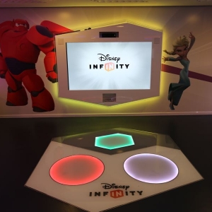 Disney-Infinity-Game-Room-014
