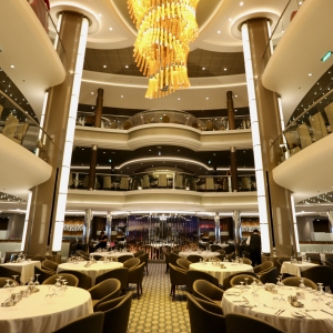 Dining-Harmony-of-the-Seas-053