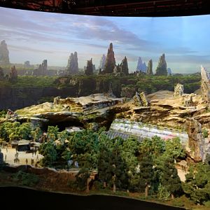 Star-Wars-Land-003