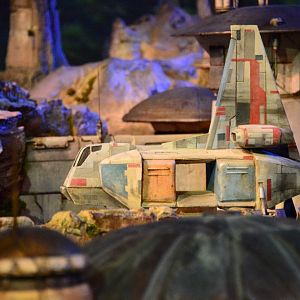 Star-Wars-Land-Model-01