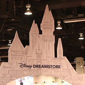 D23Expo-Merchandise-011