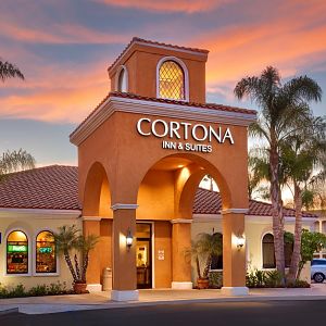 Cortona-inn-suites-anaheim