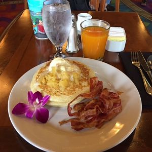 Poly 5 - Breakfast At Kona Cafe 2017