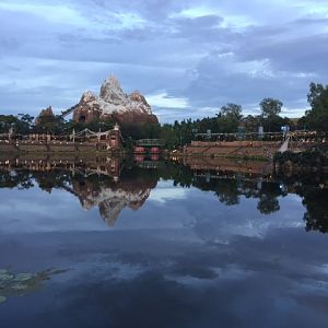 Flame Tree BBQ Seating 5 - View - AK 09-05-2017