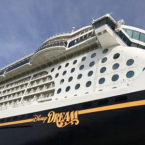 Disney-Dream-Ship-005