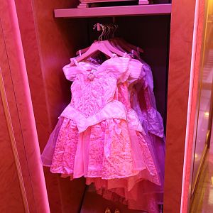 Bibbidi Bobbidi Boutique-010