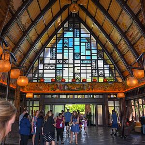 Aulani-Lobby-001