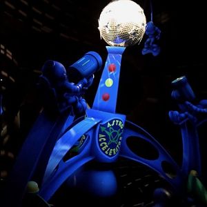 Broke Down On Buzz Lightyear_MK_2018