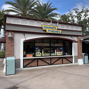 Media 'Wetzelspretzel' in category 'Westside'