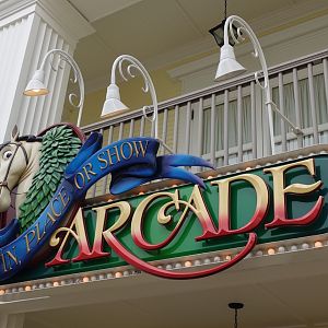 Saratogaarcade1