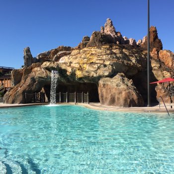 POLYNESIAN VOLCANO POOL