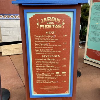 epcot-flower-garden-festival-menus-011.jpeg