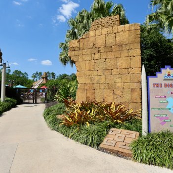 Disneys-Coronado-Springs-Resort-007.jpeg