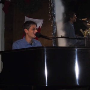 Scotty singing at JR