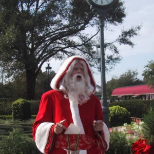 Pere Noel in France