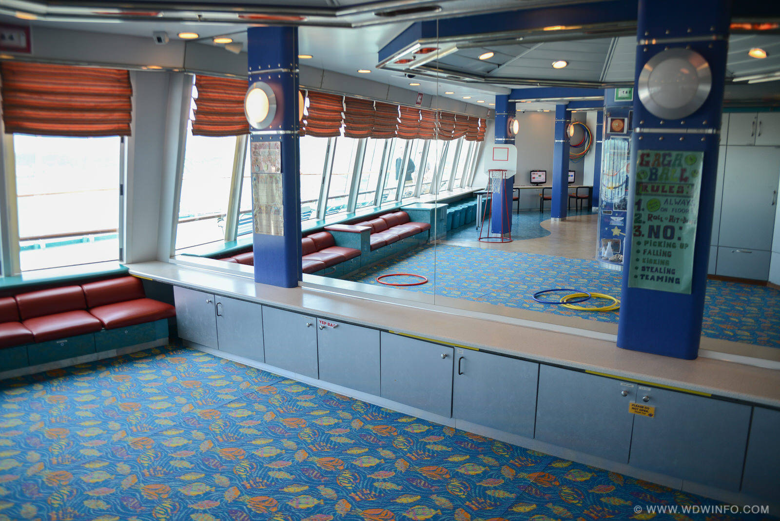 07_Royal_Caribbean_Enchantment_of_the_Seas