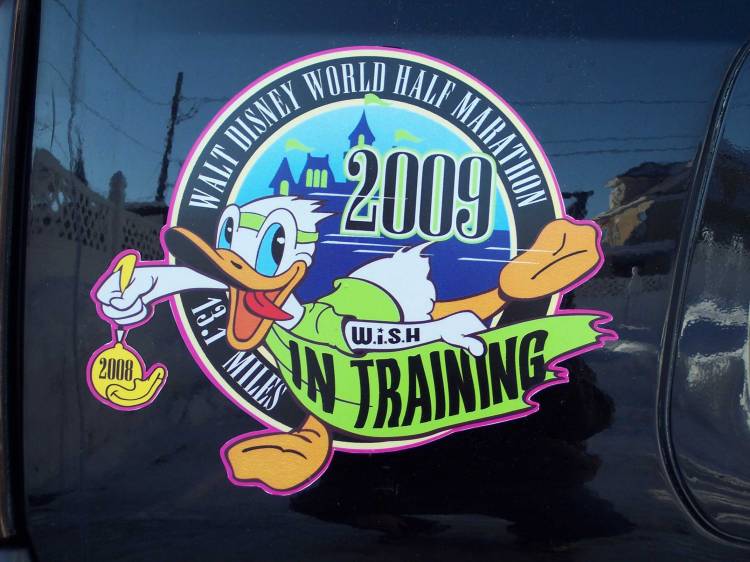 1/2 marathon logo
