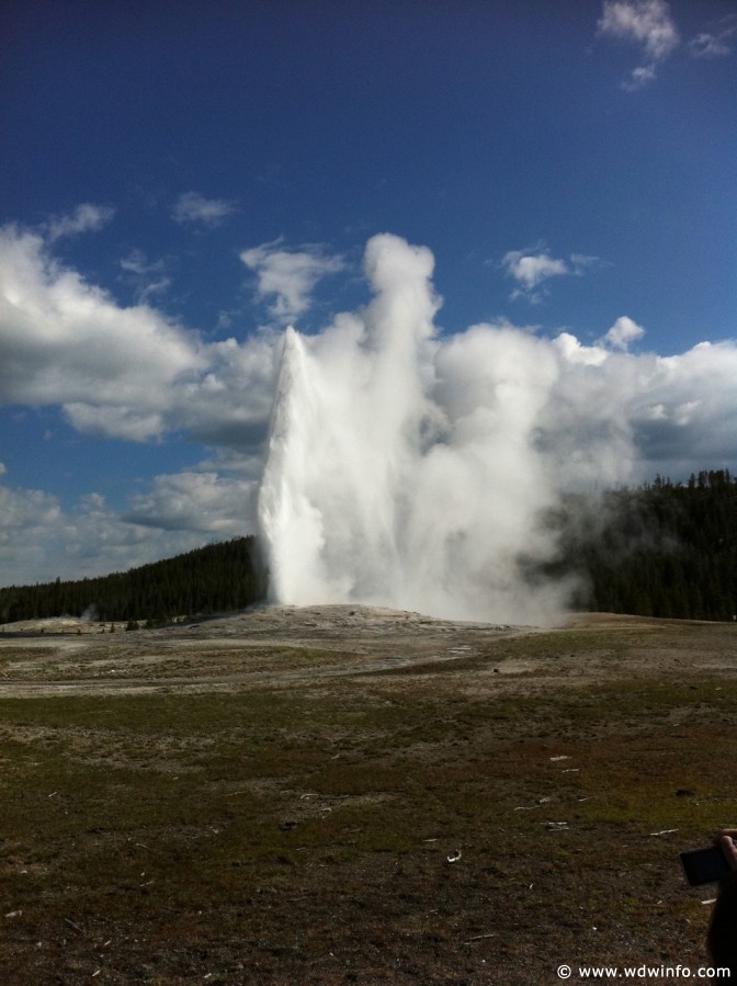 1-Old-Faithful-003