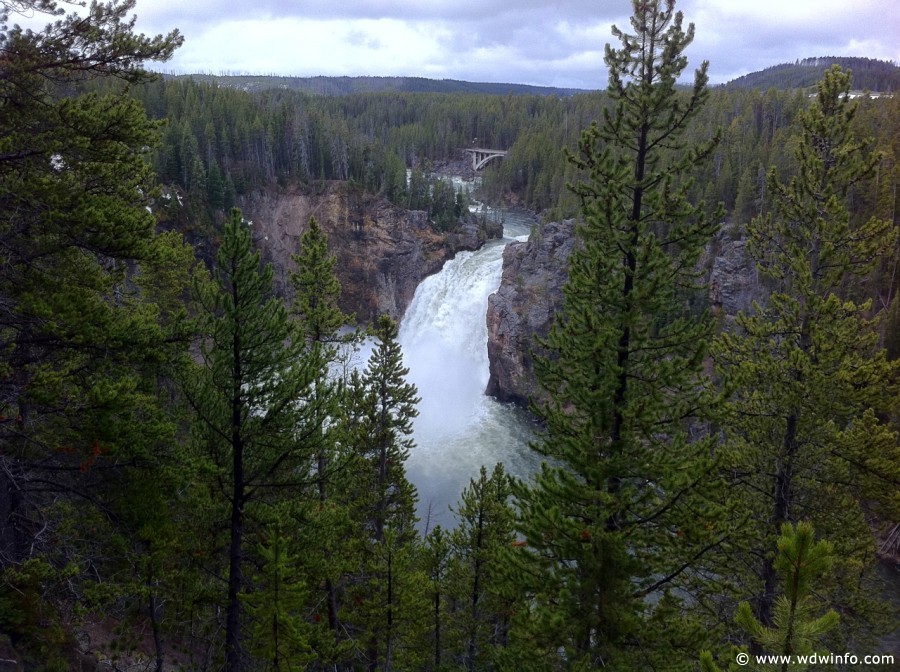 1-Yellowstone-Upper-Falls-002