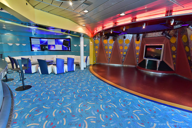 10_Royal_Caribbean_Enchantment_of_the_Seas