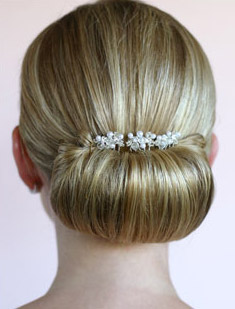 13-tight-updo-bun