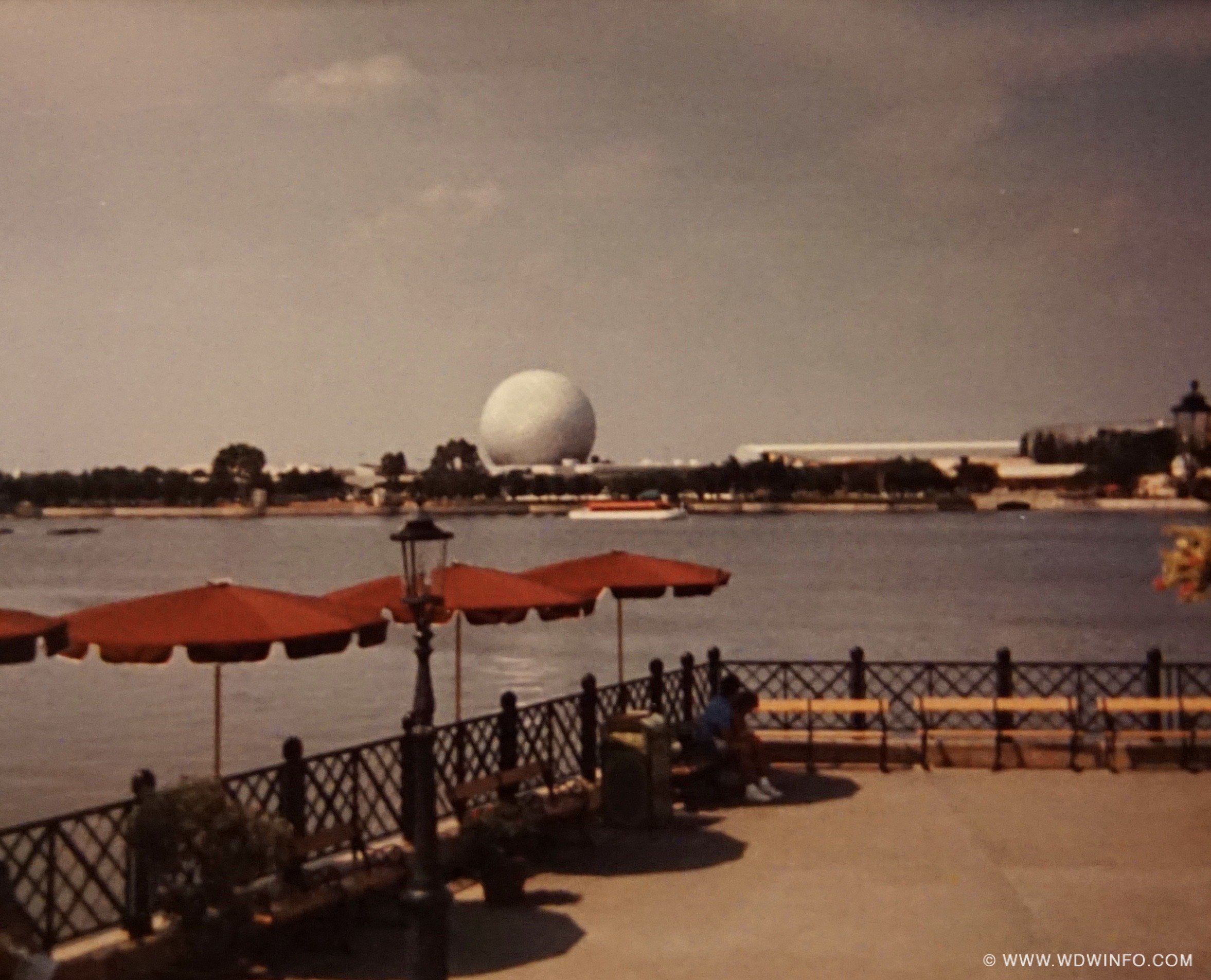 1989 - EPCOT