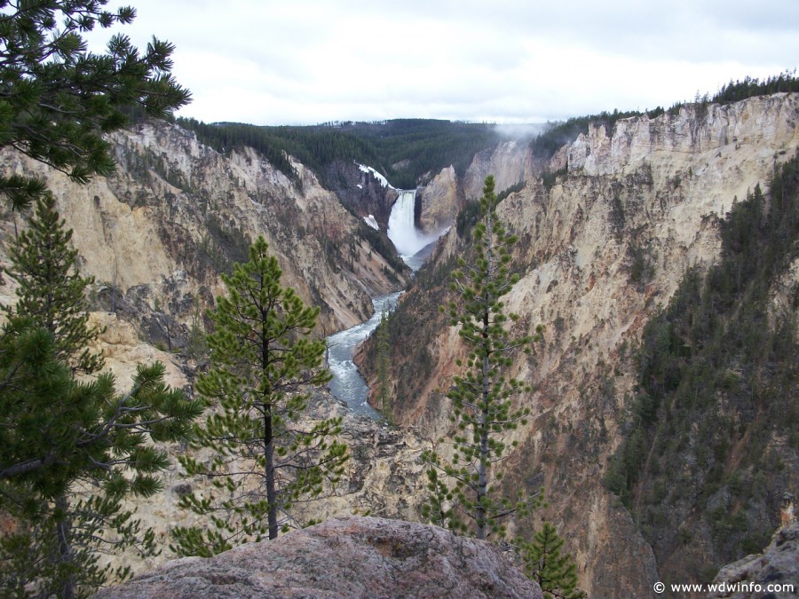 2-Grand-Canyon-Yellowstone-011