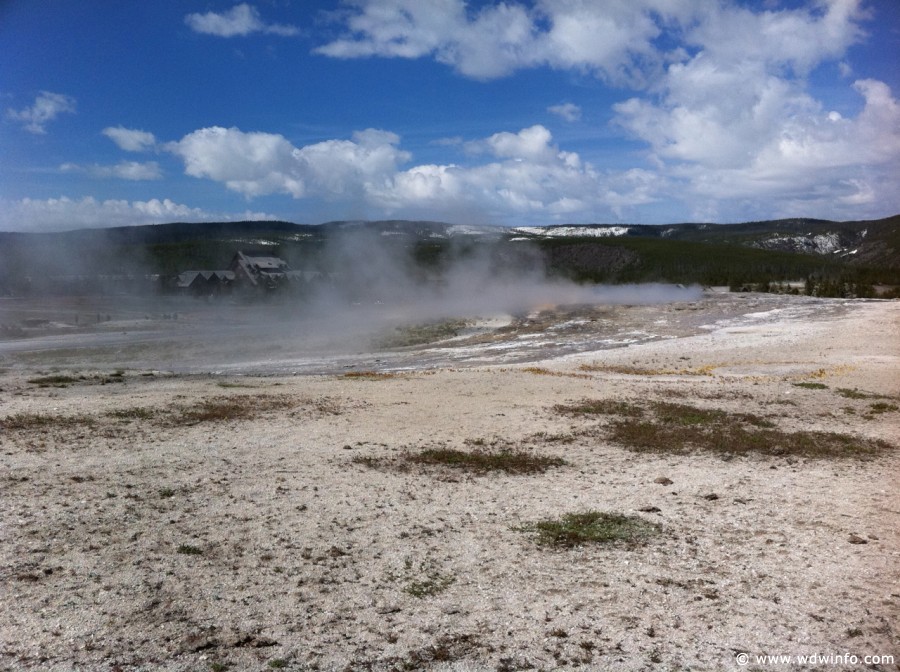 2-Upper-Geyser-Basin-004