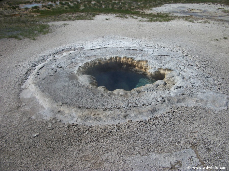 2-Upper-Geyser-Basin-067