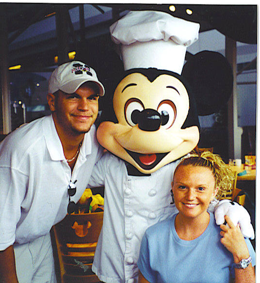 2000-Chef Mickeys