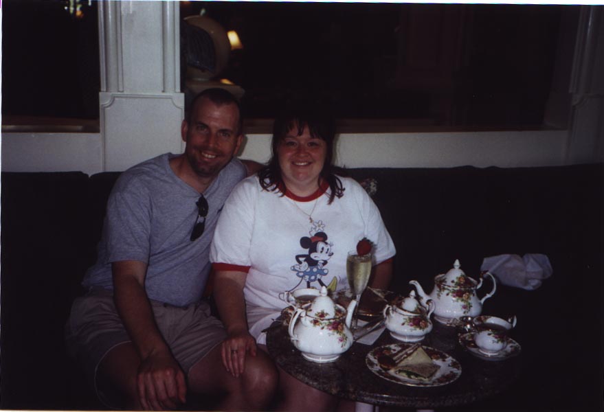 2004-afternoon_tea