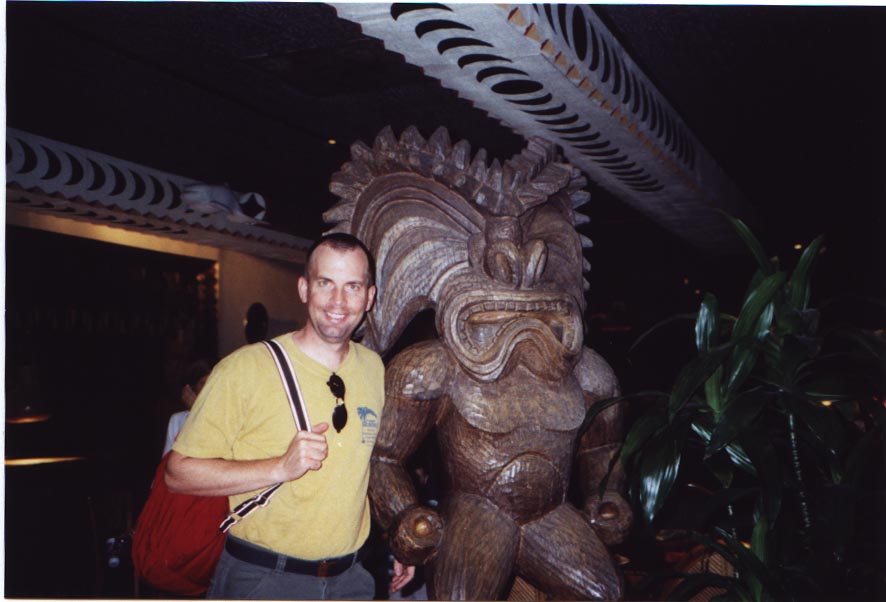 2004-Eric_tiki_God_at_Ohana