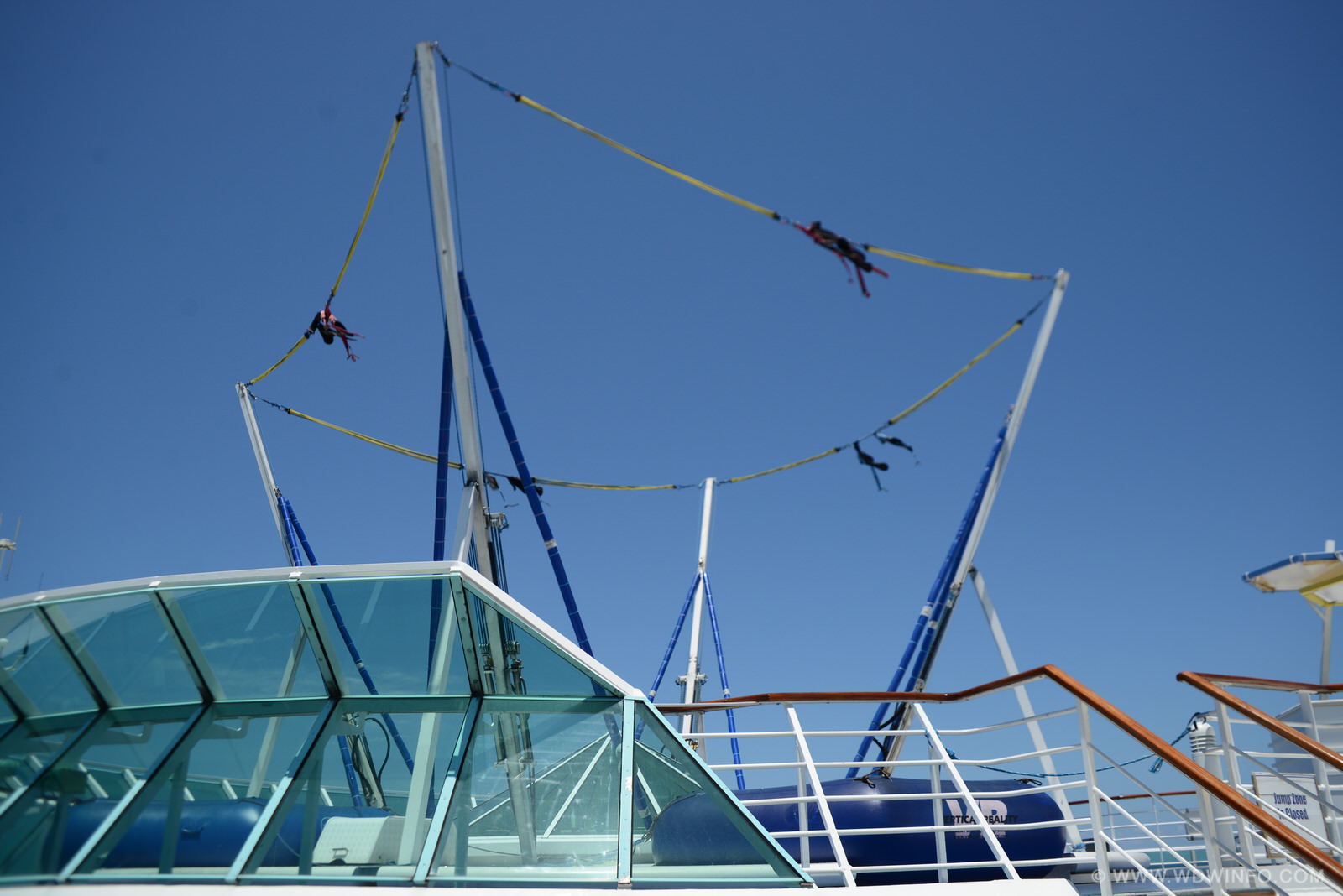 24_Royal_Caribbean_Enchantment_of_the_Seas