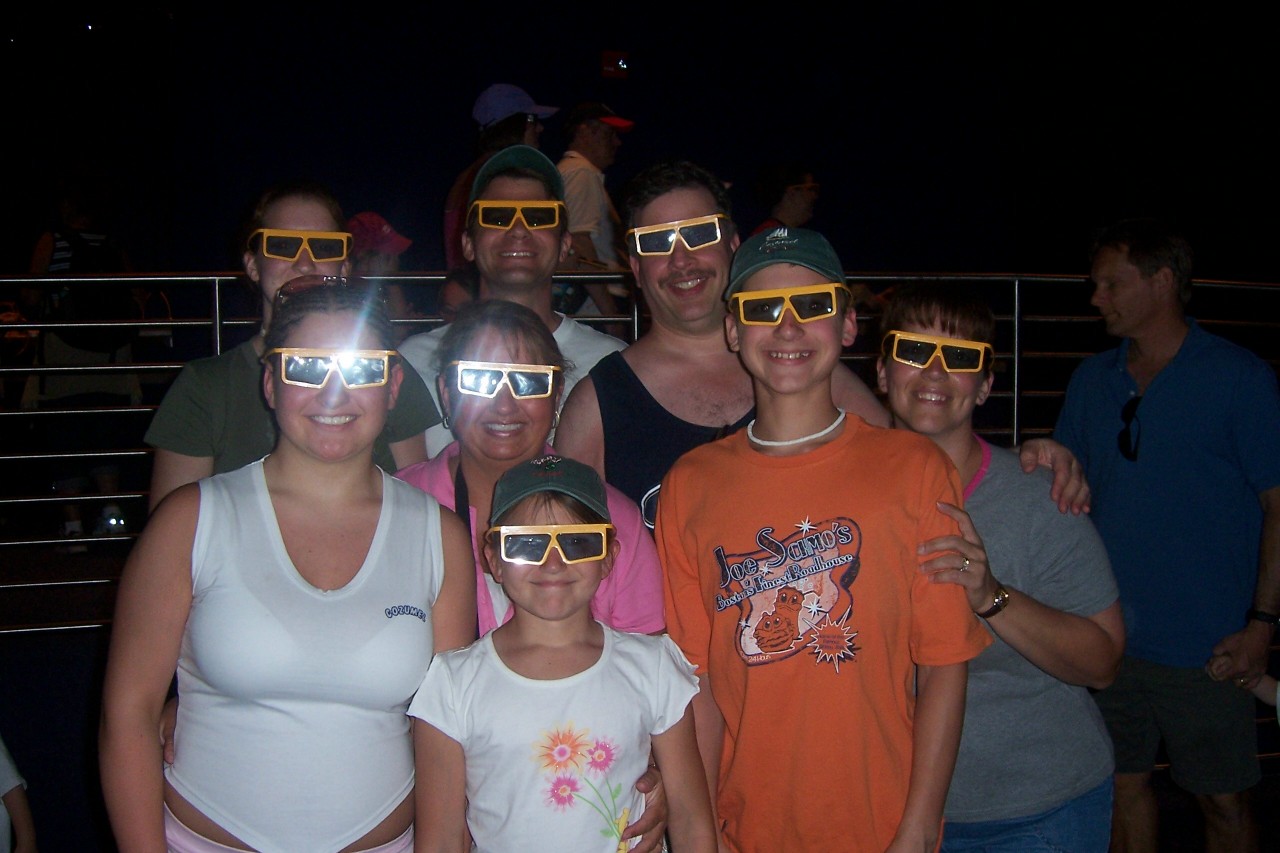 3-D Geeks!