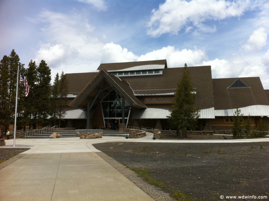 5-Old-Faithful-Visitor-Center-002