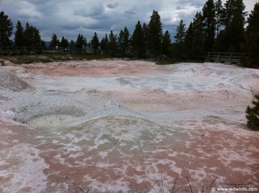 6-Lower-Geyser-Basin-006