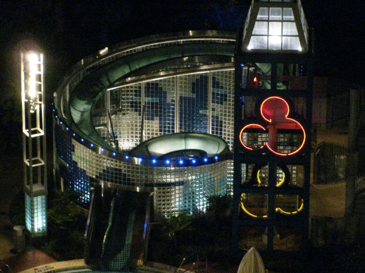 9-10_WDW_115