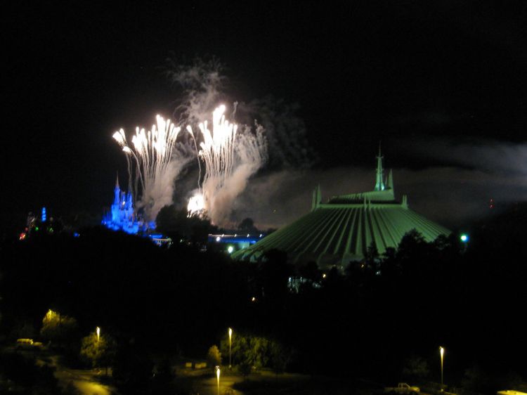 9-10_WDW_121