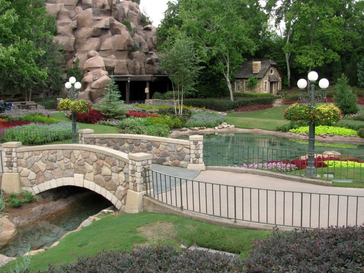 9-10_WDW_287