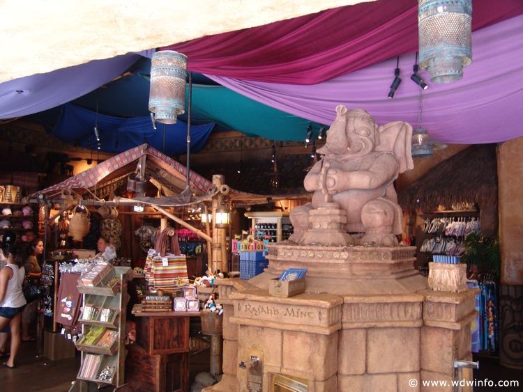 Adventureland-46